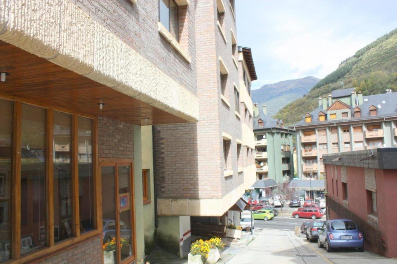 Apartamentos Sapporo III Vielha Exteriör bild